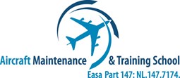 Aircraft Maintenance en training school