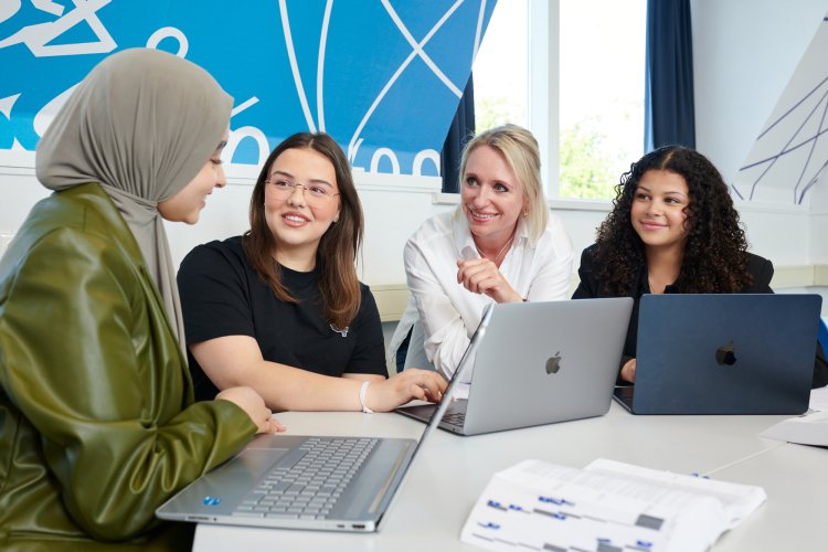 cluster-recht-verzekeren-en-hr-2