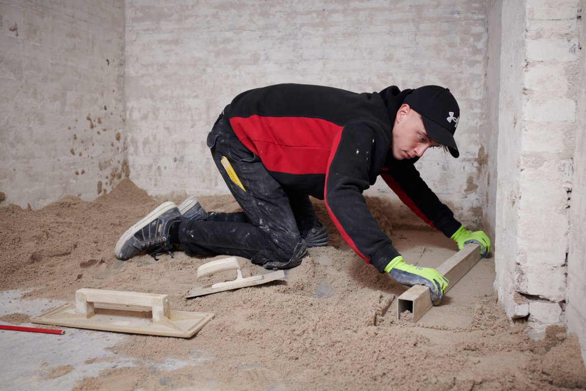 Student die straten maakt 